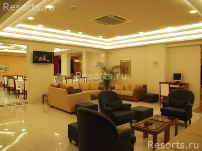 Dennys Inn Hotel 13